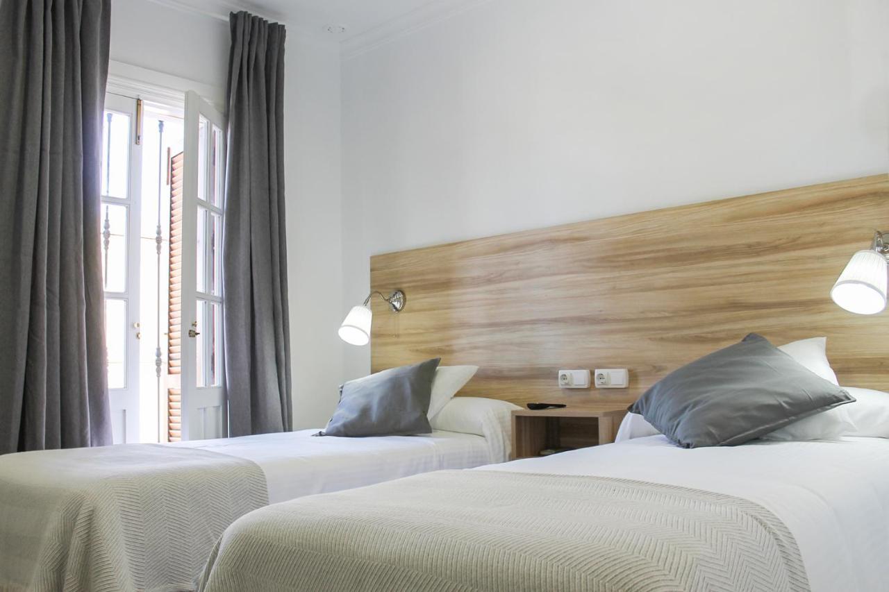 El Cuervo  Hotel Restaurante Via Sevilla - Cadiz By Ma 22 Puntos מראה חיצוני תמונה