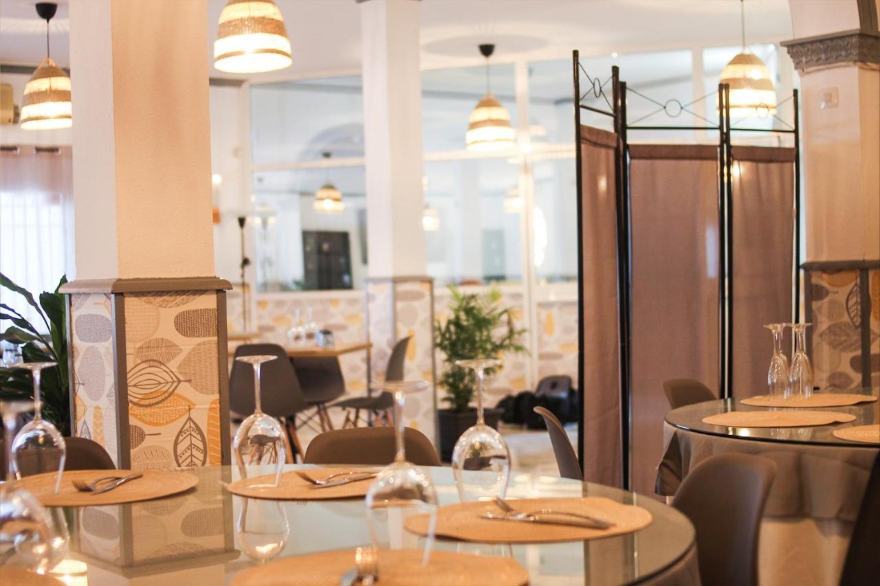 El Cuervo  Hotel Restaurante Via Sevilla - Cadiz By Ma 22 Puntos מראה חיצוני תמונה