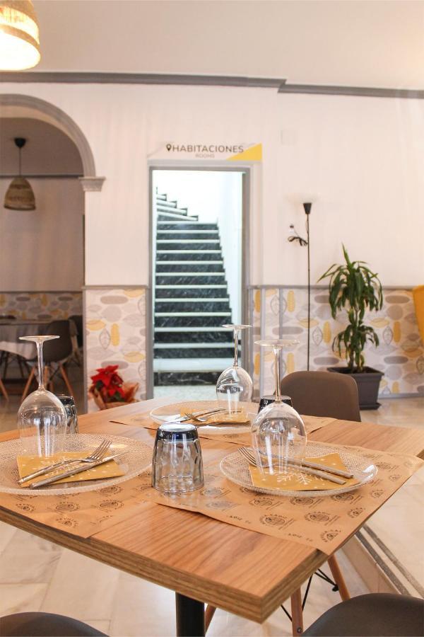 El Cuervo  Hotel Restaurante Via Sevilla - Cadiz By Ma 22 Puntos מראה חיצוני תמונה
