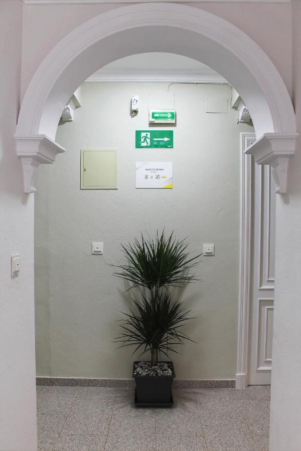 El Cuervo  Hotel Restaurante Via Sevilla - Cadiz By Ma 22 Puntos מראה חיצוני תמונה