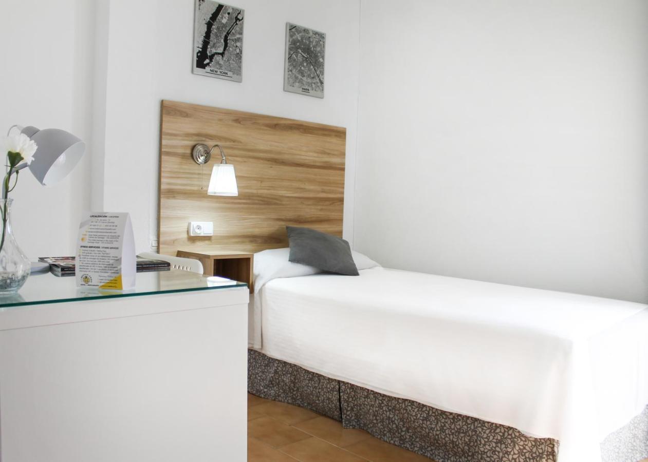 El Cuervo  Hotel Restaurante Via Sevilla - Cadiz By Ma 22 Puntos מראה חיצוני תמונה